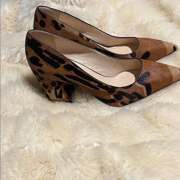 Vince Camuto Tan and Black Animal Print Heels - Picture 2 of 4